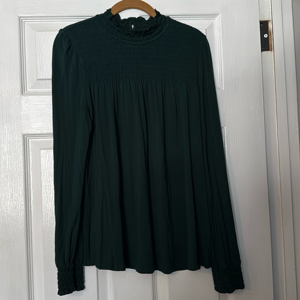 🔥 CABLE & GAUGE | Long sleeve mock neck woman’s shirt size Large